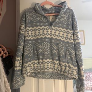 thread and supply pull over